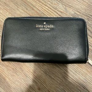 Black Kate Spade Wallet